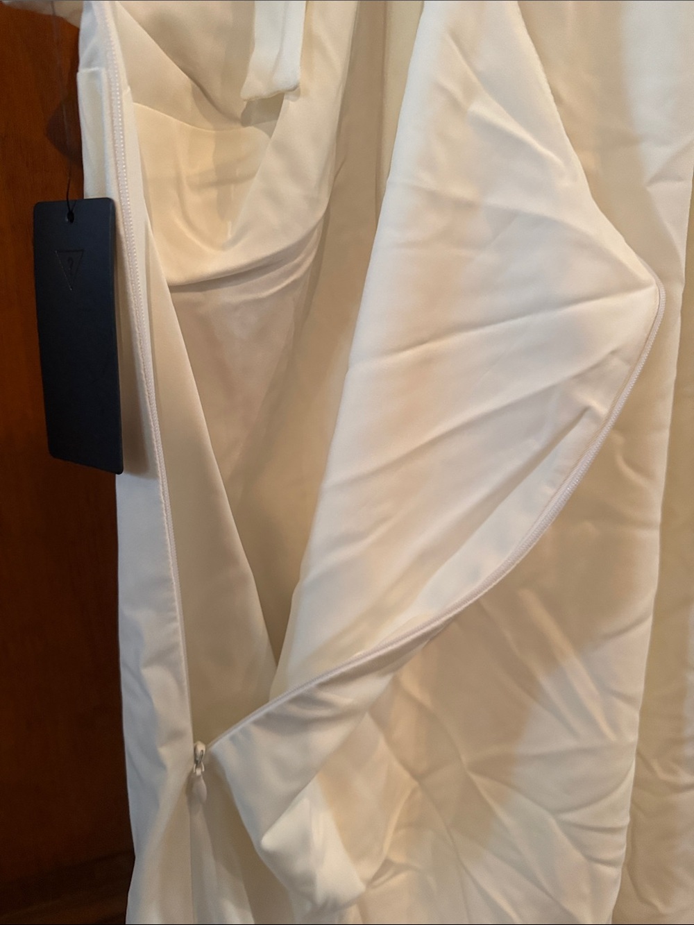 Guess White Sleeveless Tie-Shoulder Shift Dress - Picture 6 of 7